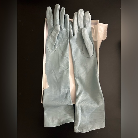 Maison Margiela - Four Stitches Gloves (Blue) - Picture 8 of 10